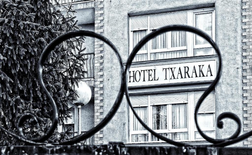 Hotel Txaraka Bermeo Kültér fotó